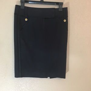Marciano pencil skirt sz 2 euc tuxedo style dressy